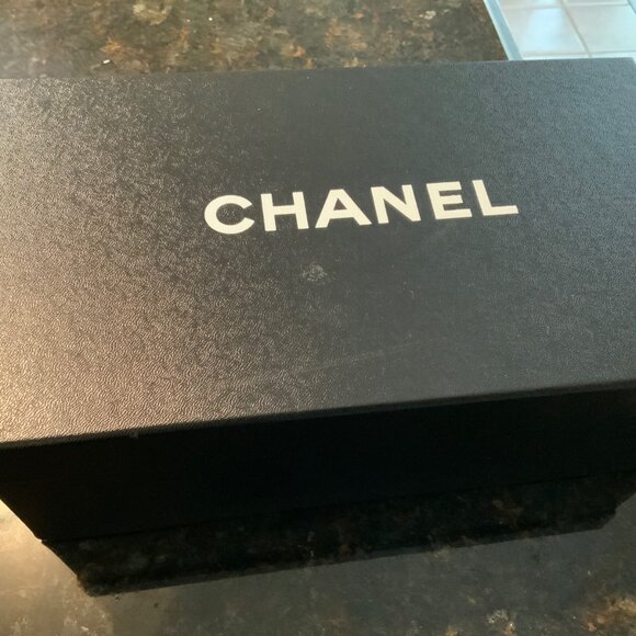 Chanel Black Leather Beige CC Logo Tap Mules Kitten Heels - Picture 7 of 7